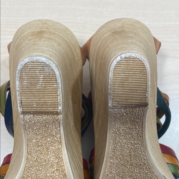 Tan and Red Wedge Sandals with Gladiator Straps - Picture 8 of 9